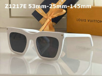 LV Sunglasses AAA (204)