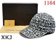 LV Snapback Hat AAA Quality （92）