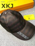 LV Snapback Hat AAA Quality （107）