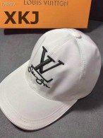 LV Snapback Hat AAA Quality （118）