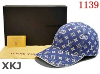 LV Snapback Hat AAA Quality （162）