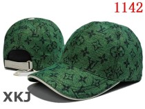 LV Snapback Hat AAA Quality （139）