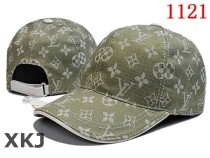 LV Snapback Hat AAA Quality （132）