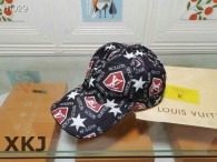 LV Snapback Hat AAA Quality （146）
