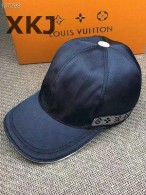 LV Snapback Hat AAA Quality （130）