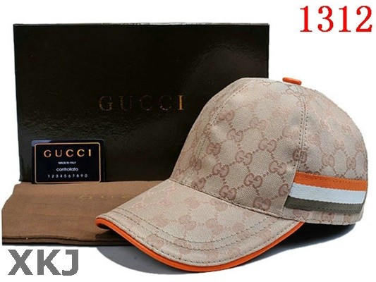 Gucci Snapback Hat AAA Quality （343）