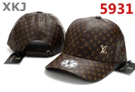 LV Snapback Hat (32)