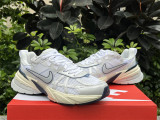 Authentic Nike V2K Run (7)