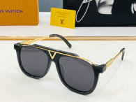 LV Sunglasses AAA (931)