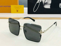 LV Sunglasses AAA (924)