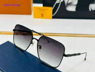 LV Sunglasses AAA (557)