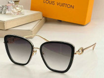 LV Sunglasses AAA (770)