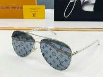 LV Sunglasses AAA (973)