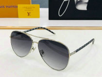 LV Sunglasses AAA (977)