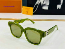 LV Sunglasses AAA (582)