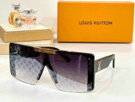 LV Sunglasses AAA (806)