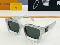 LV Sunglasses AAA (867)