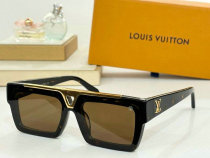 LV Sunglasses AAA (919)