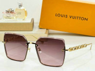 LV Sunglasses AAA (932)