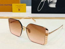 LV Sunglasses AAA (941)