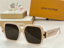 LV Sunglasses AAA (512)