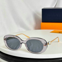 LV Sunglasses AAA (651)