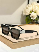 LV Sunglasses AAA (413)