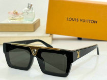 LV Sunglasses AAA (921)