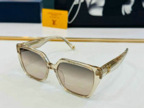 LV Sunglasses AAA (658)