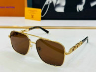 LV Sunglasses AAA (564)