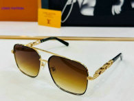 LV Sunglasses AAA (569)