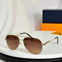 LV Sunglasses AAA (349)