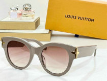 LV Sunglasses AAA (392)