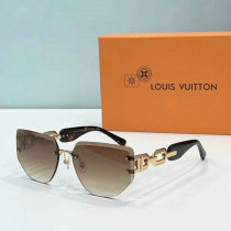 LV Sunglasses AAA (700)