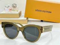 LV Sunglasses AAA (391)