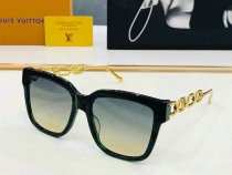 LV Sunglasses AAA (913)