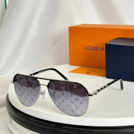 LV Sunglasses AAA (541)
