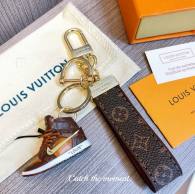 LV Key Holder  (28)