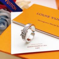 LV Ring (38)