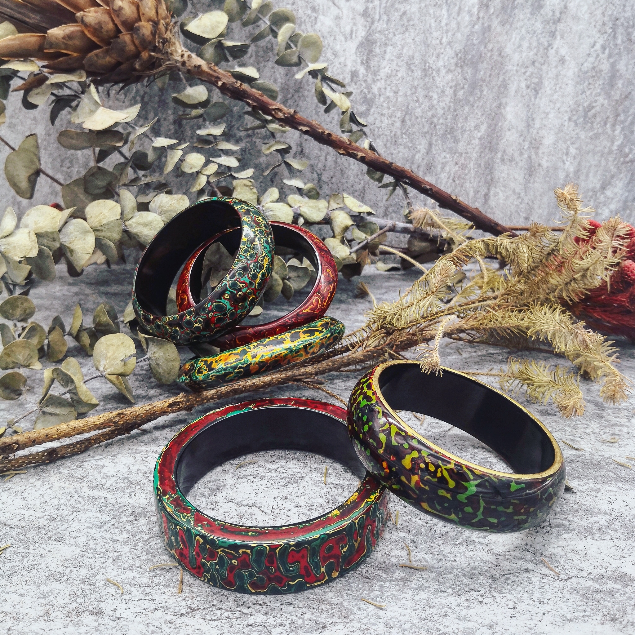 Pingyao Lacquer Bracelet Collection