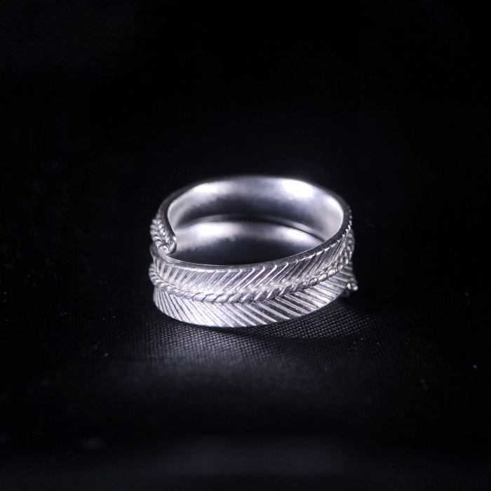 Wheat Leaf - Miao Silver Engraved Chisel Ring