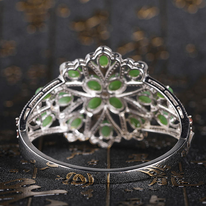 Jade Crown - Handmade Silver Flower Bracelet