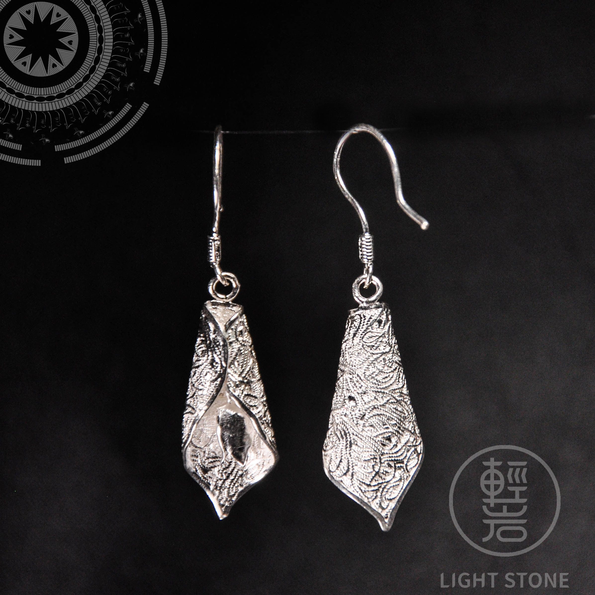 Chinese Ethnic Miao Silver Filigree Earrings - Blossom | LIGHT STONE