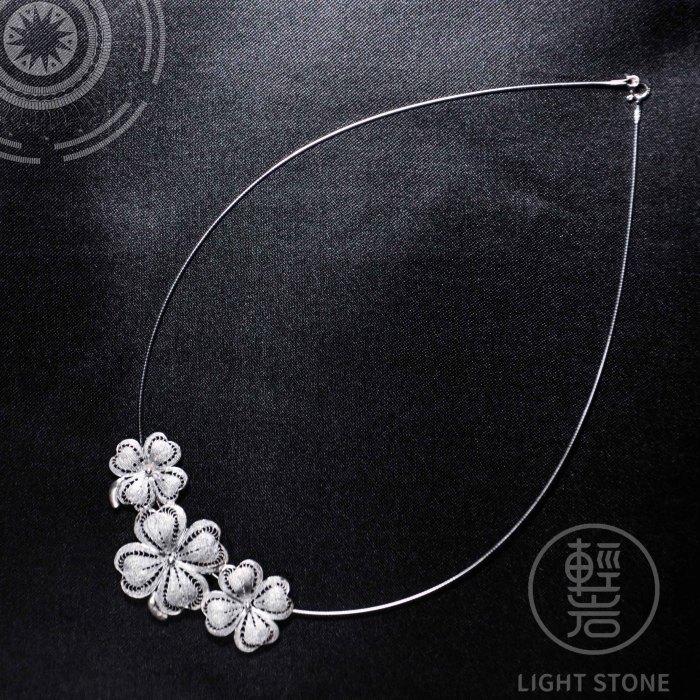 Lucky Clover - Miao Silver Filigree Necklace
