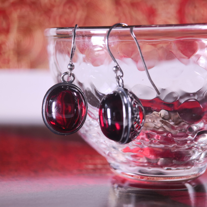 Chinese Artisan Jewelry -Red Drop - Chalcedony Silver Earrings| LIGHT STONE