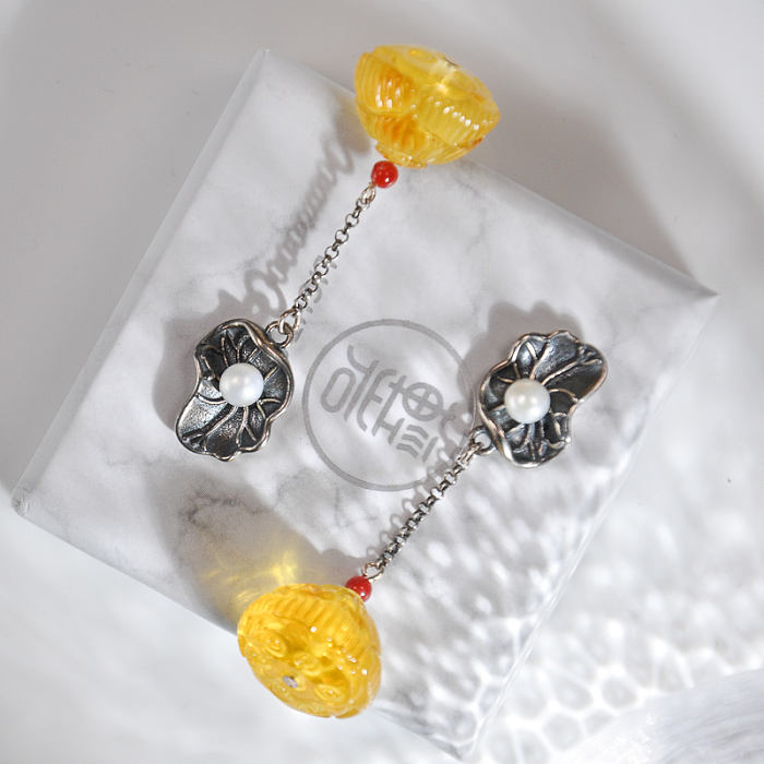 Online Earrings - Lotus Root - Chinese Amber Silver Earrings| LIGHT STONE