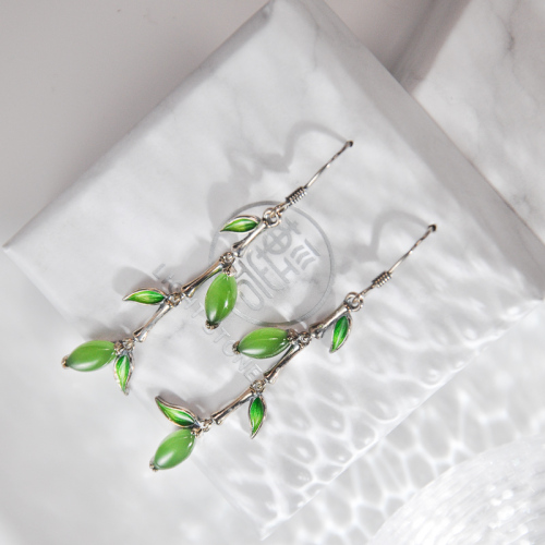 Bowenite Earrings Sterling Silver or Gold Earrings Green New Jade Crystal Earrings Antigorite Serpentine Healing Earrings Long Earrings