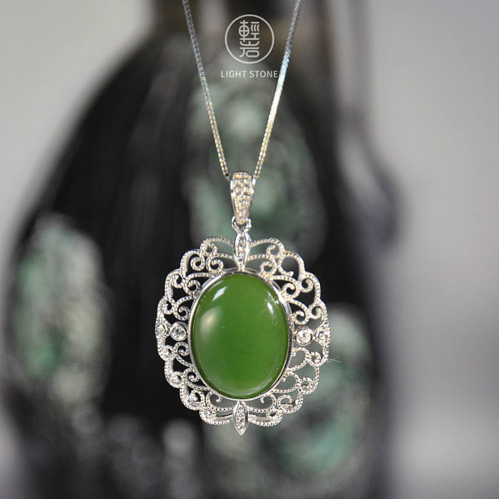 Vintage Flower - Chinese Green Hetian Jade Silver Necklace - Online Shop | LIGHT STONE