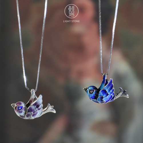 Flying Bird - Beijing Enameling Silver Necklace