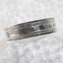 Flower Belt - Tibetan Handmade Silver Bracelet
